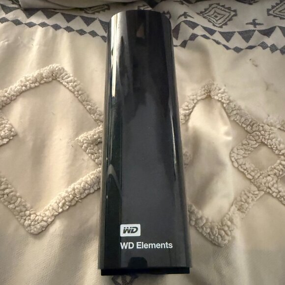 WD Elements Desktop External Hard Drive – Large Capacity (Black) - Picture 1 of 5